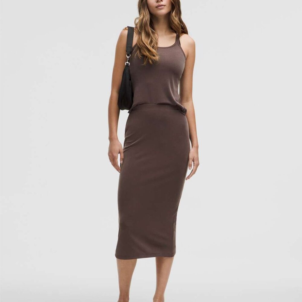 NWT lululemon Drapey Softstreme Column Midi Skirt Espresso (Medium)